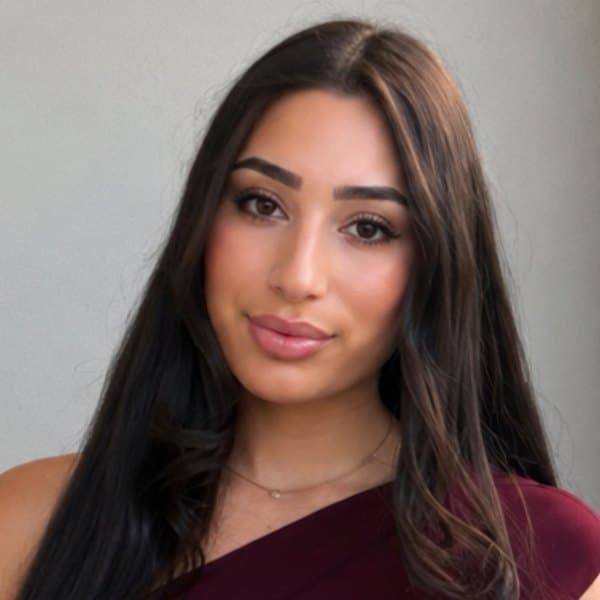Sara, Founder, INSEASON Studio